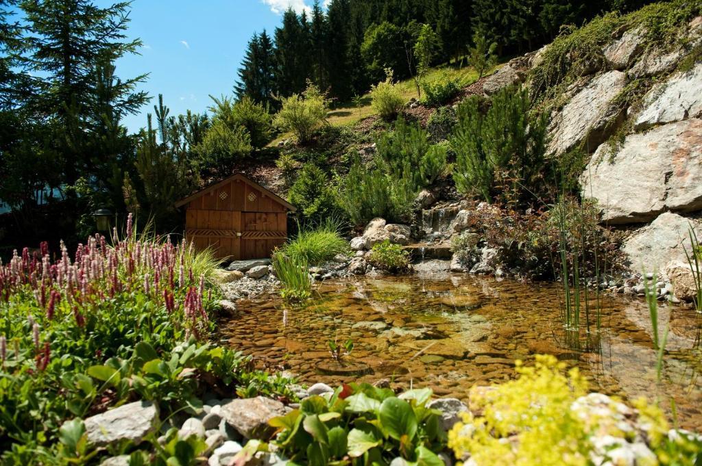 Wellness-Aparthotel Montana Клайнарль Экстерьер фото